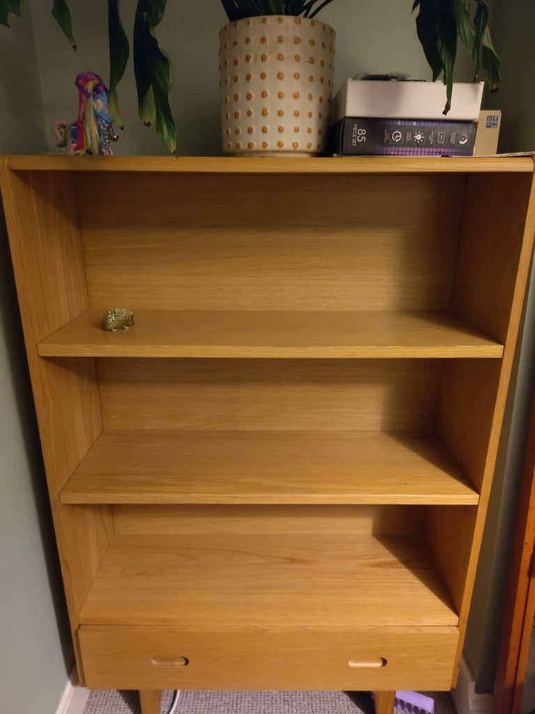 IKEA book shelve retro
