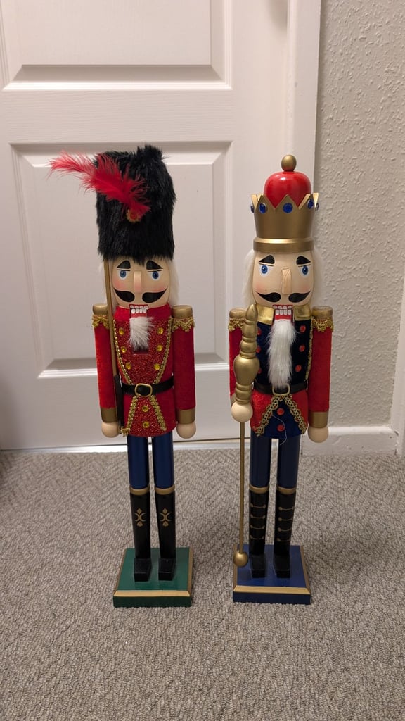 2 x Nutcracker about 63cm