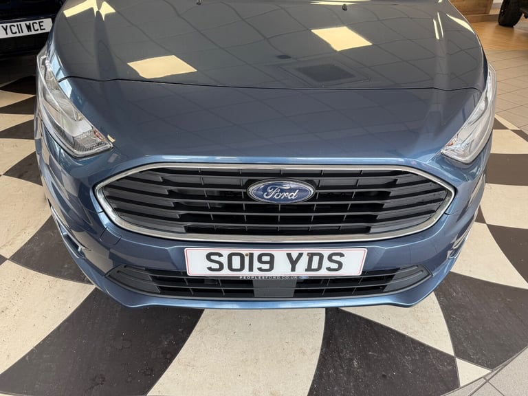 2019 Ford Grand Tourneo Connect 1.5 EcoBlue 120 Titanium 5dr MPV Diesel Manual