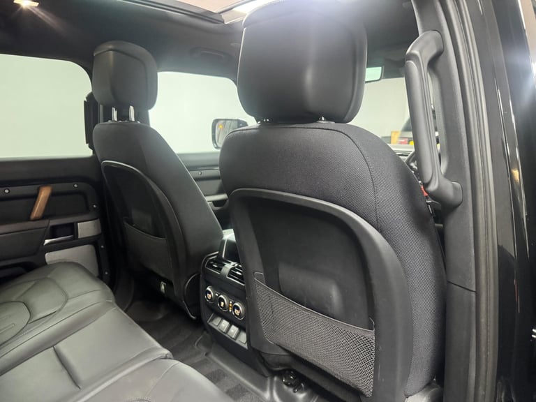 2023 Land Rover Defender 130 3.0 D300 MHEV X Auto 4WD Euro 6 (s/s) 5dr ESTATE Diesel Automatic