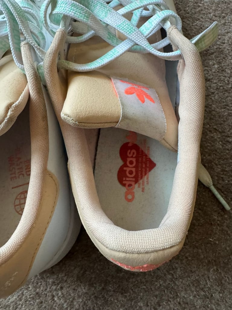 Adidas Stan Smith Woman's Trainers, size 4.5