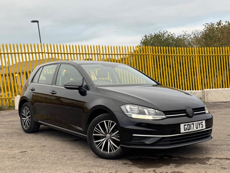 image for 2017 Volkswagen Golf 1.4 TSI BlueMotion Tech SE Nav Euro 6 (s/s) 5dr HATCHBACK Petrol Manual
