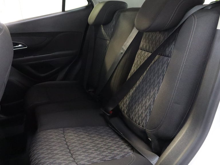 2016 Vauxhall Mokka EXCLUSIV S/S Hatchback Petrol Manual