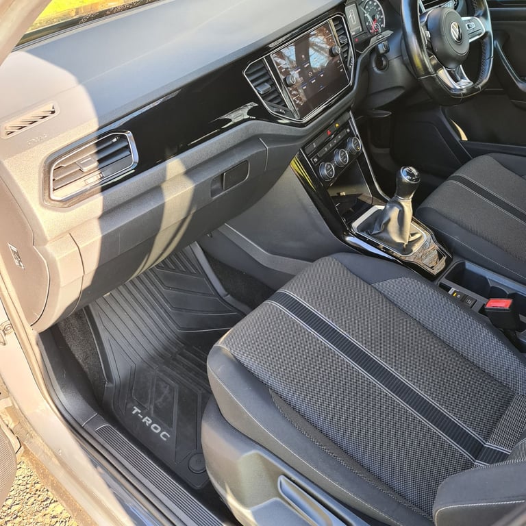 Volkswagen T-ROC Hatchback 2020 Manual 1.5 TSI EVO 12 month MOT , serviced