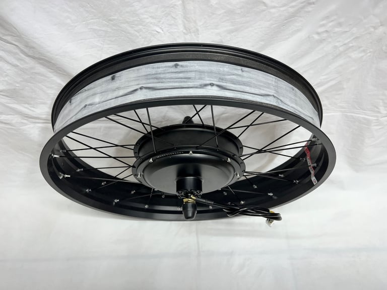 26x4.0inch Fat 1.5KW 1500W 48V Ebike Conversion Kit Rear Wheel LCD Display