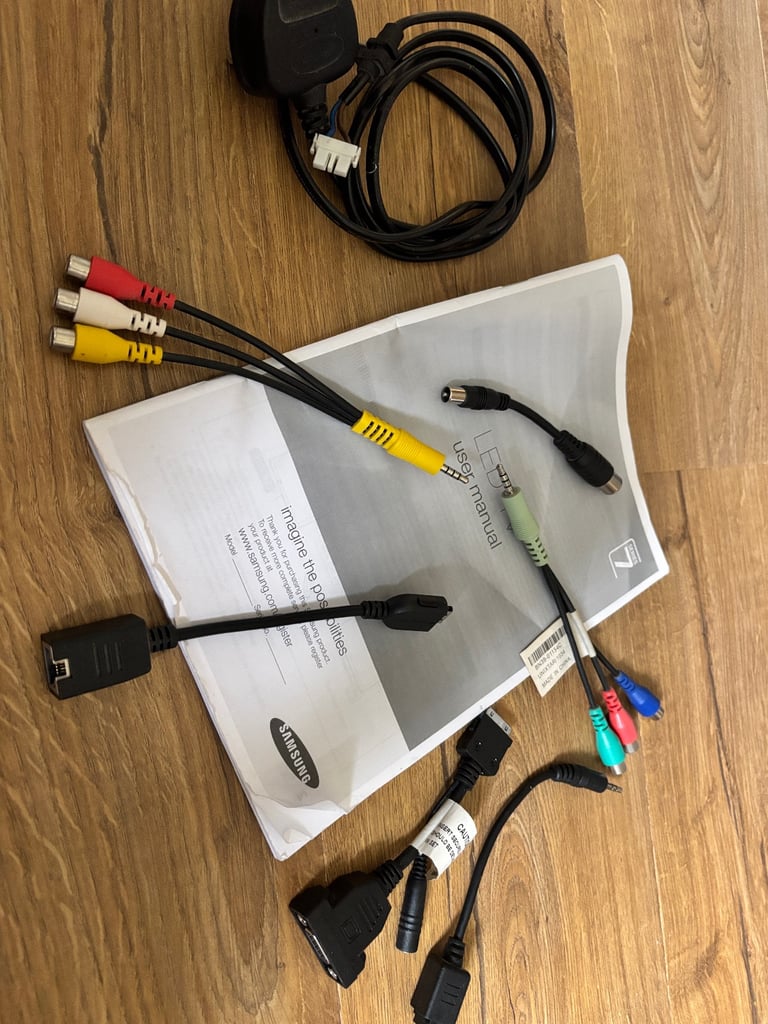 image for Samsung series 7 LED flat screen TV interface leads adapters