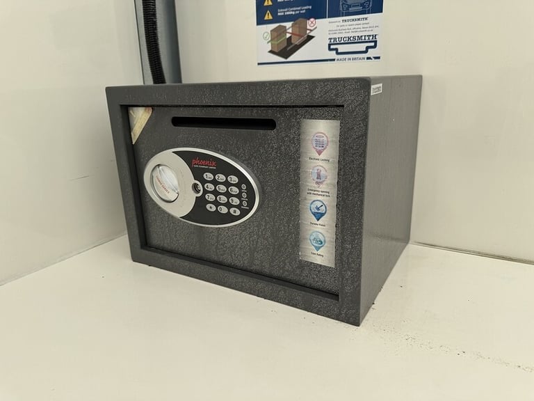 2023 Renault Master dCi 145ps ENERGY Business FWD LWB 4.85M with Air Con, Safe, Secure Keycard  L...