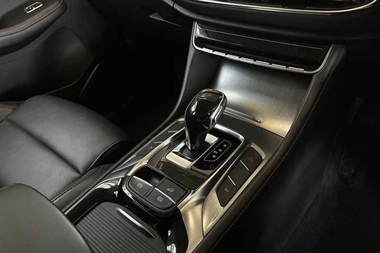 2023 MG MG HS 1.5 T-GDI PHEV SE 5dr Auto ESTATE PETROL/ELECTRIC Automatic