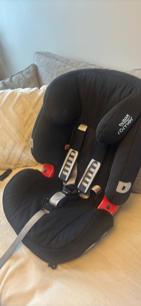 Child’s Britax Romer car seat in vgc £50