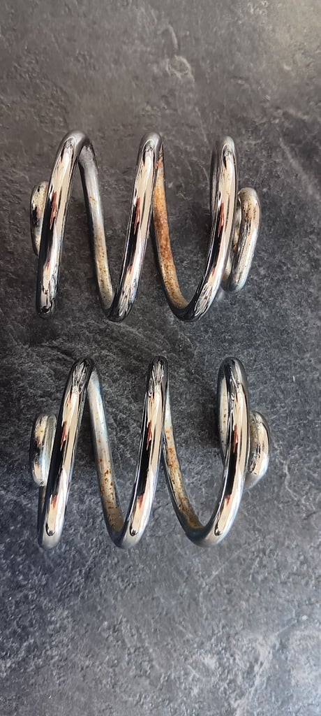 Motorbike Bobber Seat Springs Chrome.