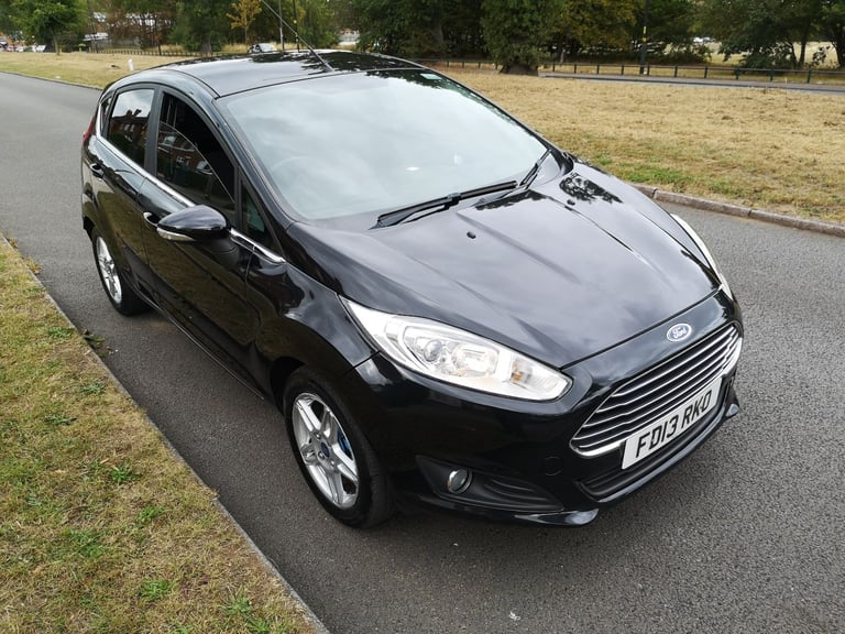 2013 Ford Fiesta Zetec 5 Door 1.2 Low Miles 68k £35 Tax MOT Excellent 1st Car Bargain!!!