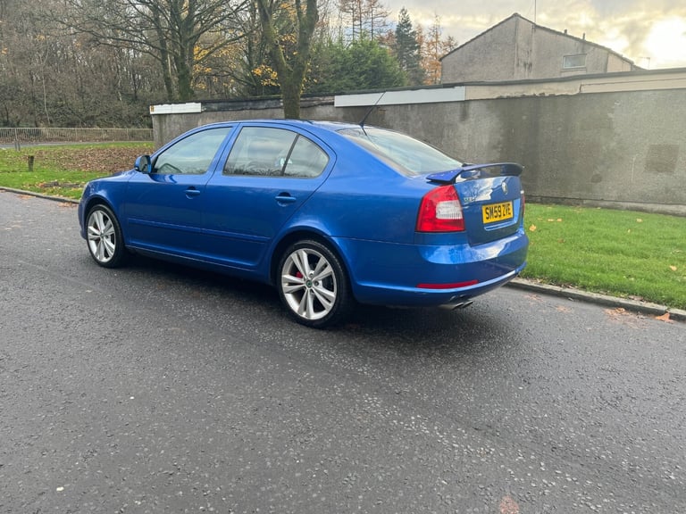 2010 Skoda Octavia 2.0 TDI CR vRS 5dr HATCHBACK Diesel Manual