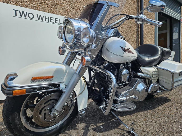 Harley-Davidson FLHR 1450 road king stunning looking 