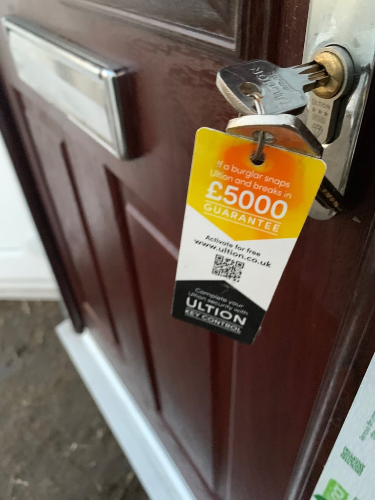 Brand new composite front door with high security locks Free local delivery 