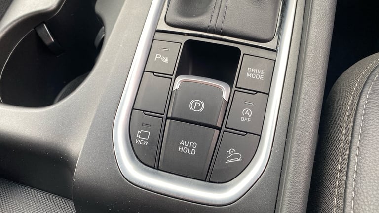 2019 Hyundai Santa Fe 2.2 CRDi Premium SE 5dr 4WD Auto ESTATE DIESEL Automatic