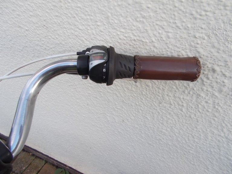 Ladys City Bike Serviced 17" M/L Frame 26" Wheels 7sp Good Working Order Exeter