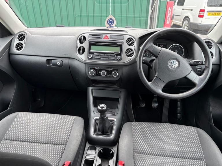 2010 Volkswagen Tiguan 2.0 TDi S 5dr ESTATE Diesel Manual