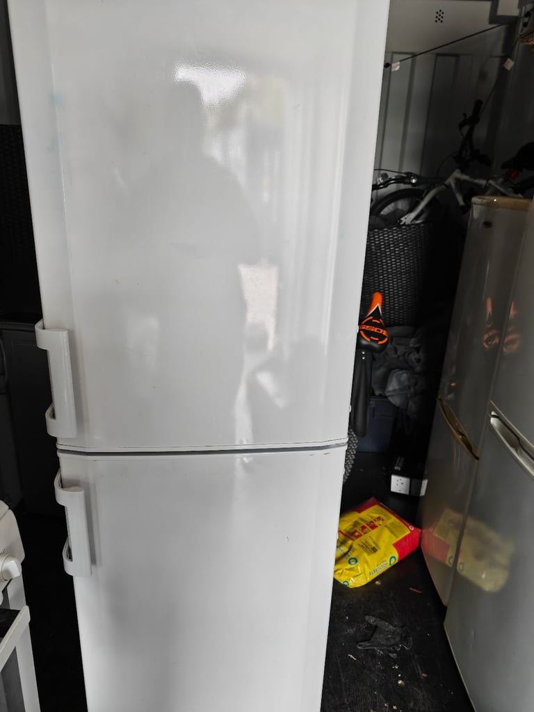 Beko fridge freezer 
