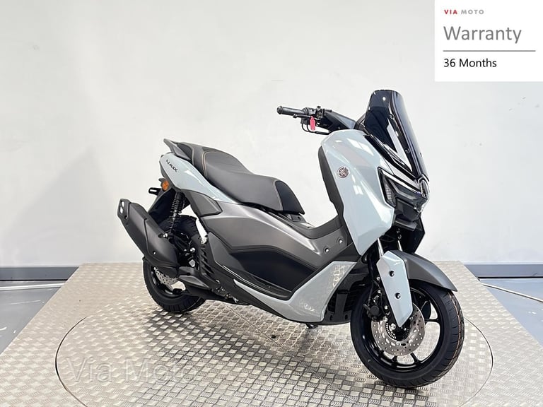 YAMAHA NMAX Tech MAX 125