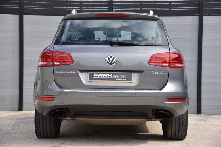 2013 Volkswagen Touareg 3.0h TSI V6 Hybrid SUV 5dr Petrol Hybrid Tiptronic 4WD Euro 5 (s/s) (333 ...