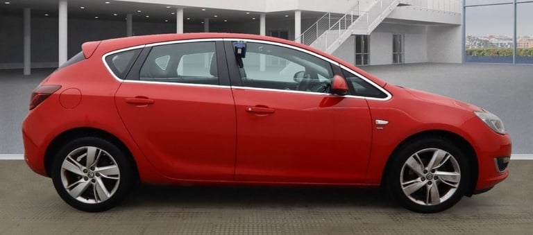 2013 Vauxhall Astra 1.6i 16V SRi 5dr Auto HATCHBACK PETROL Automatic