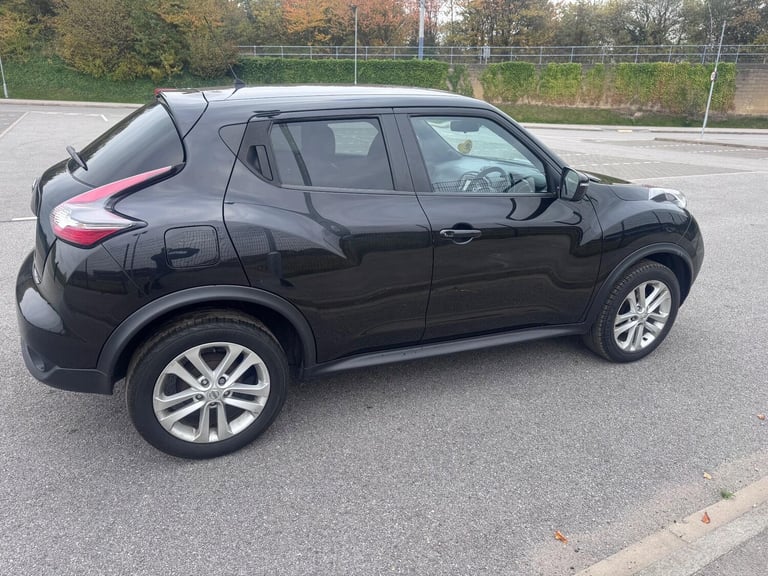 2017 Nissan Juke 1.2 DIG-T N-Connecta Euro 6 (s/s) 5dr HATCHBACK Petrol Manual