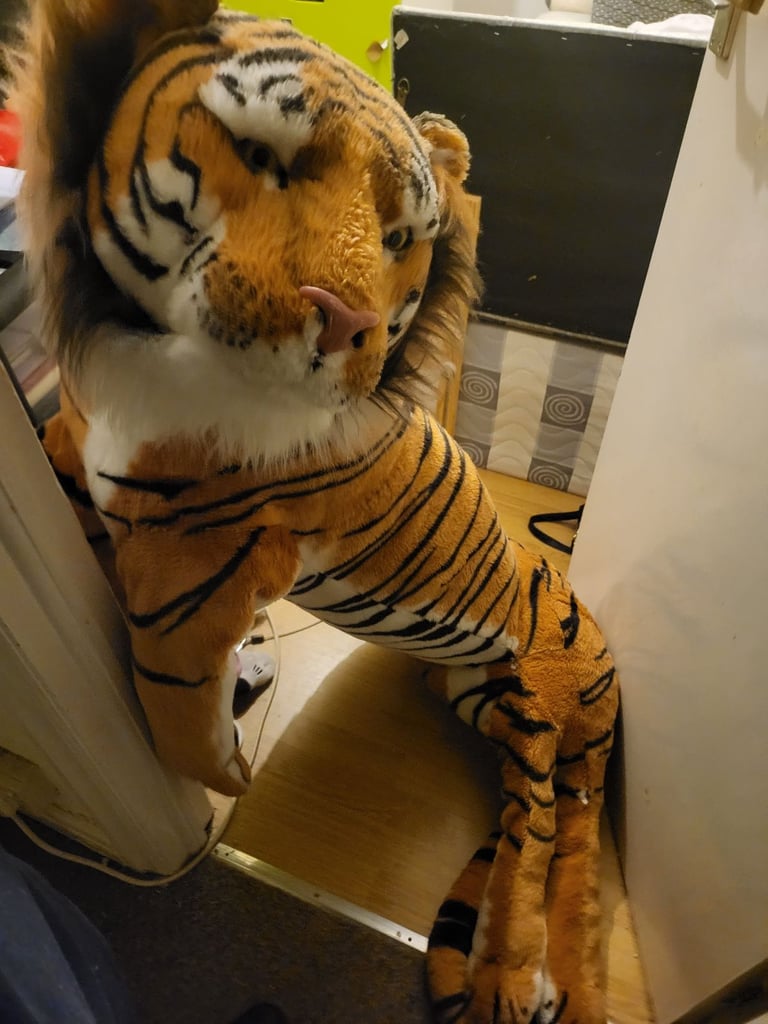 Large tiger teddy 