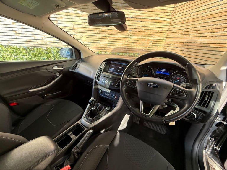 2016 Ford Focus 1.0T EcoBoost Zetec Hatchback 5dr Petrol Manual Euro 6 (s/s) (125 ps) 12 MO HATCH...