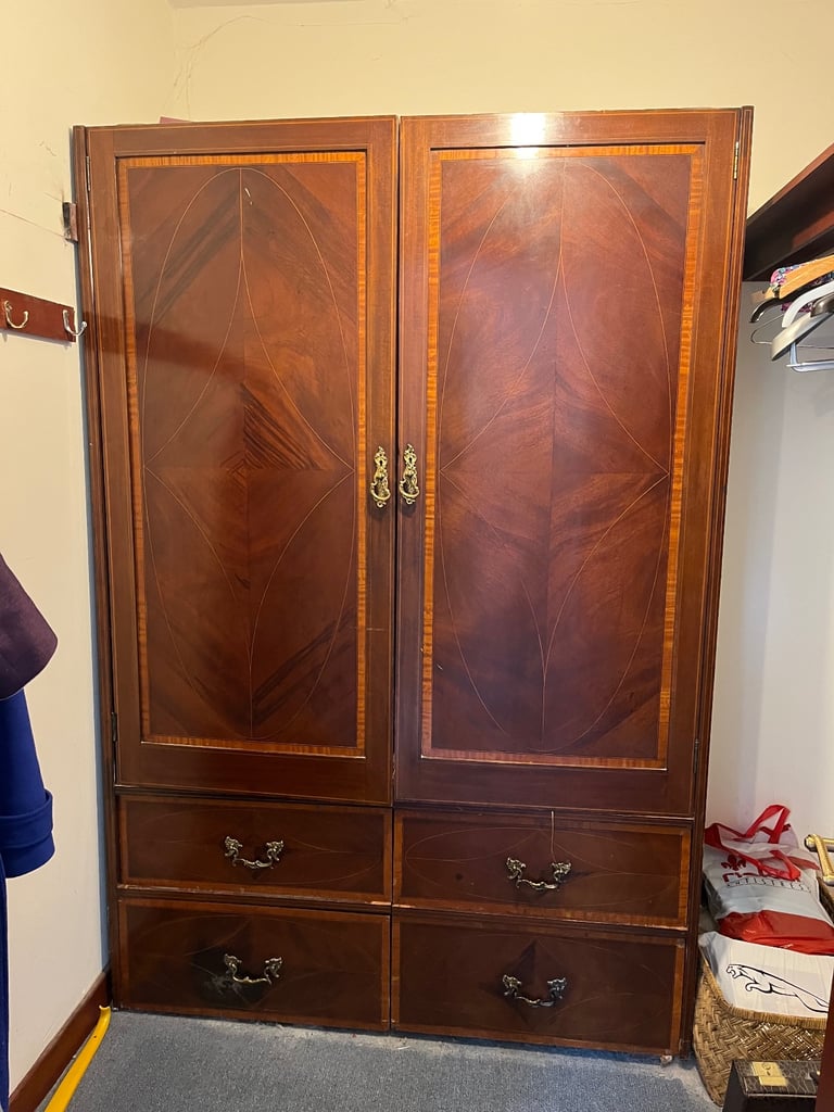 image for Antique mahogany linen press/wardrobe