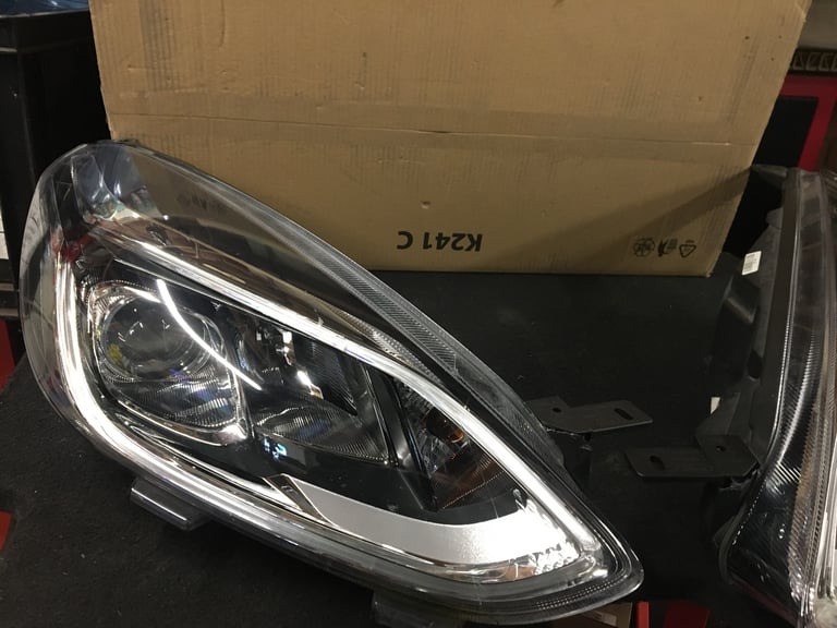 Ford fiesta led headlights 