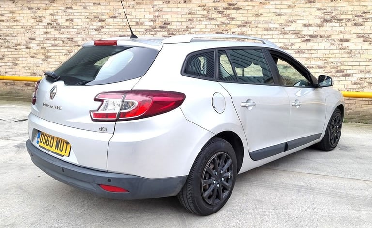 image for £35 Tax Cheap Renault Megane 1.5 DCI Low Insurance Full Service History (QASHQAI TOURAN VAN ASTRA)