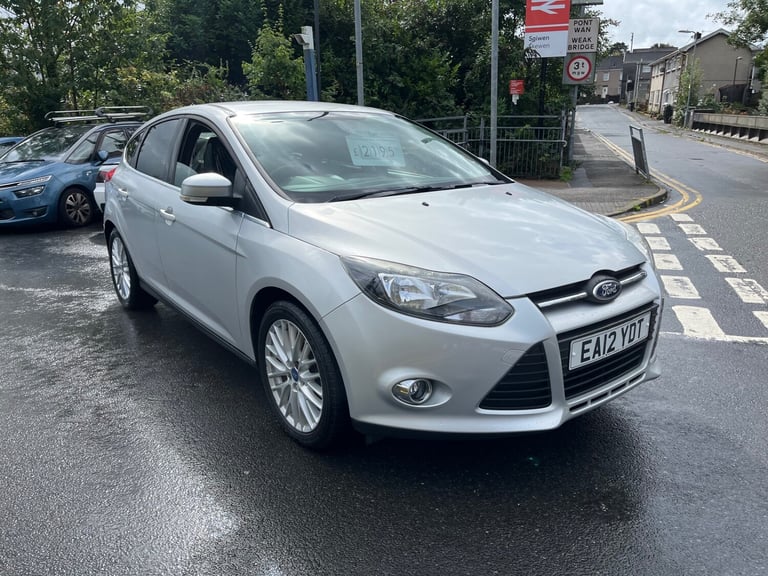 2012 Ford Focus 1.6 125 Zetec 5dr HATCHBACK Petrol Manual