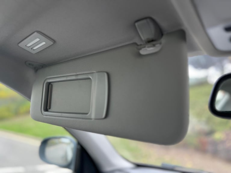 2011 BMW 3 Series 2.0 318i SE Euro 5 2dr COUPE Petrol Manual