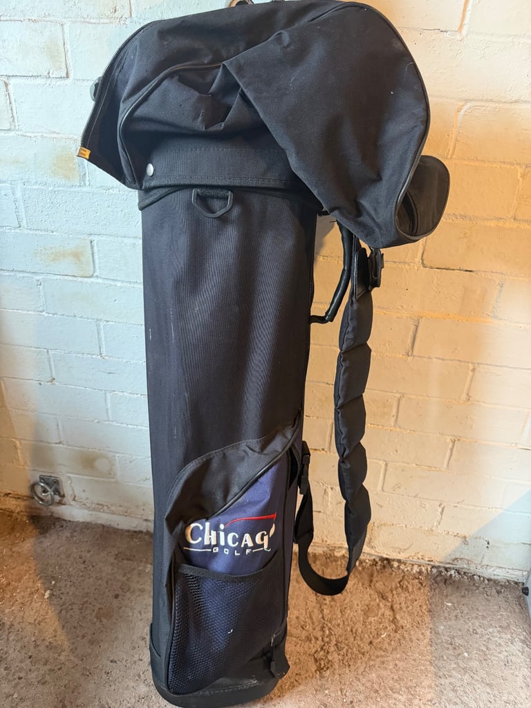image for Chicago Golf Bag and Clubs 