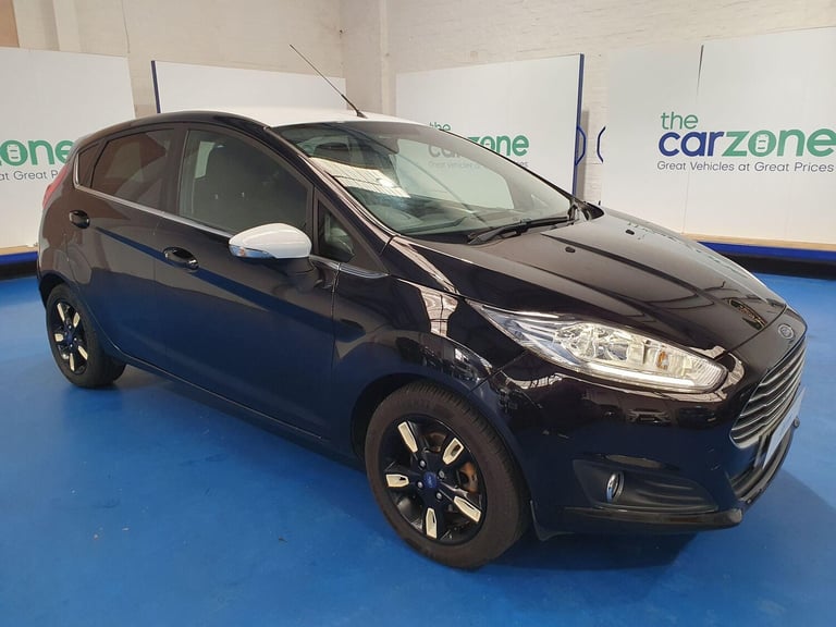2016 Ford Fiesta 1.0 EcoBoost Zetec Black 5dr HATCHBACK PETROL Manual
