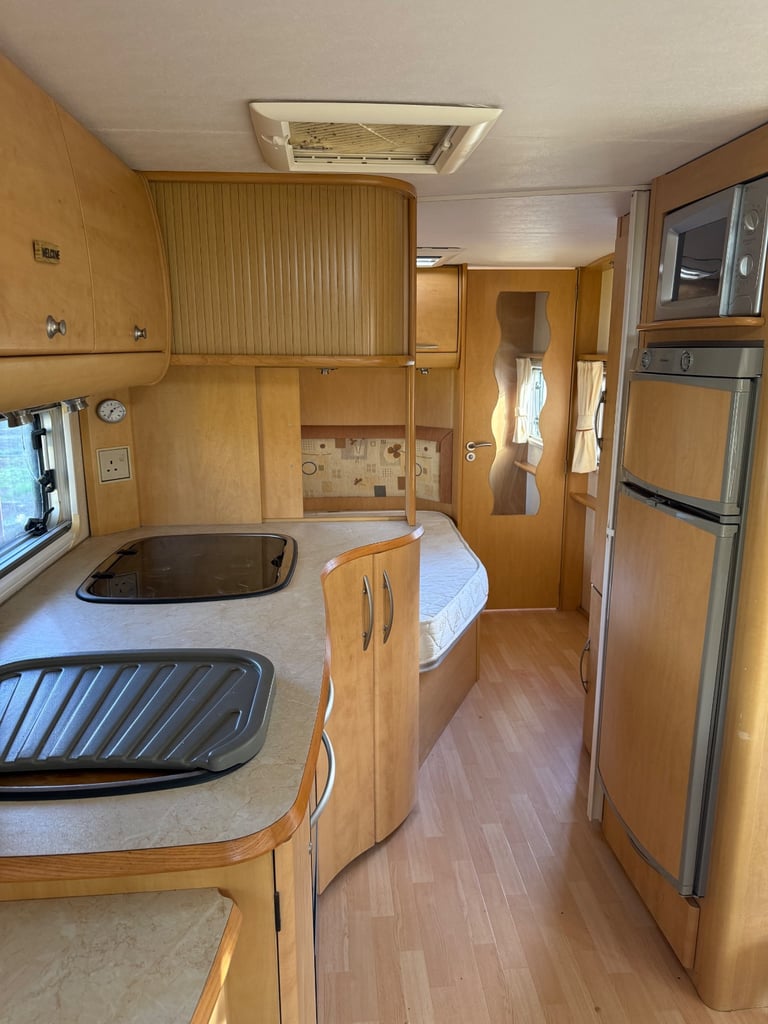 Bailey Senator Series 5 Caravan