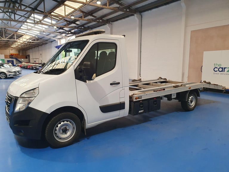 2020 Nissan NV400 2.3 dci 150ps H1 Tekna Platform Cab Diesel Manual
