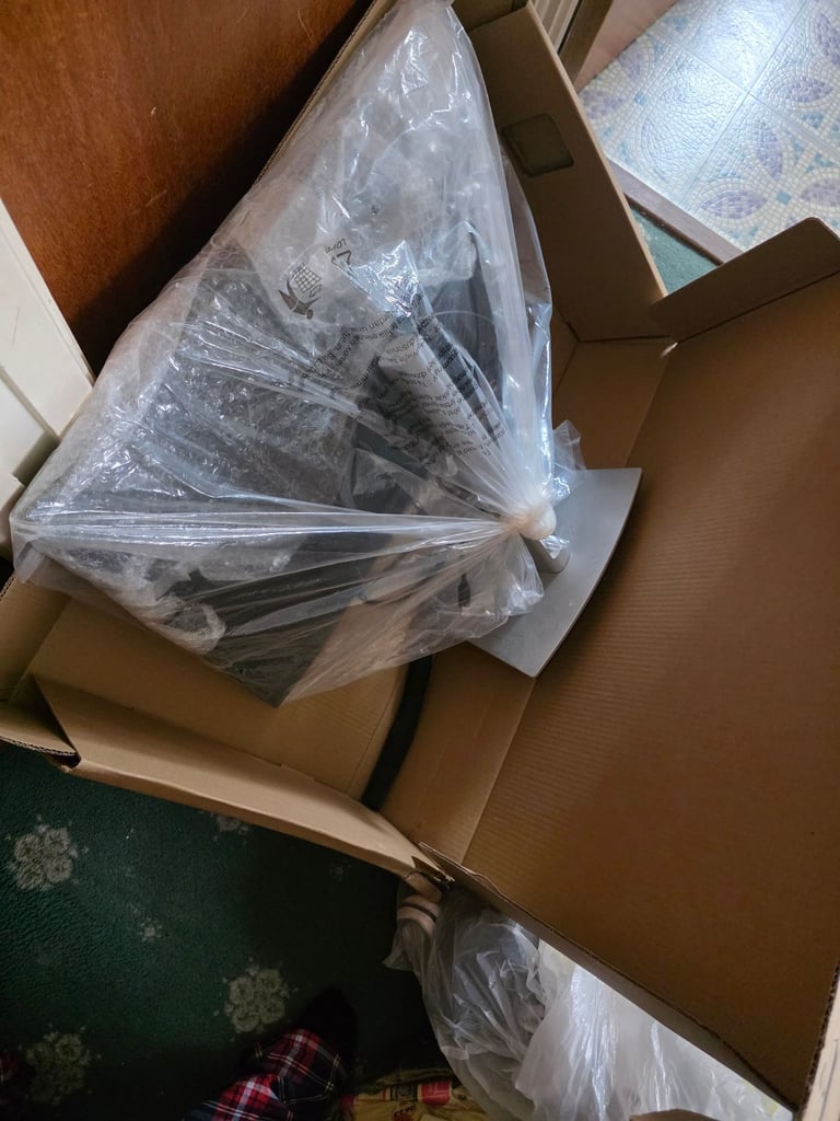 image for 24inch dell video conferencing monitor 