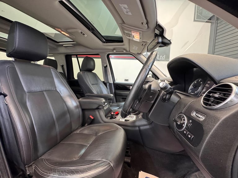 2015 Land Rover Discovery 3.0 SDV6 HSE 5dr Auto ESTATE DIESEL Automatic