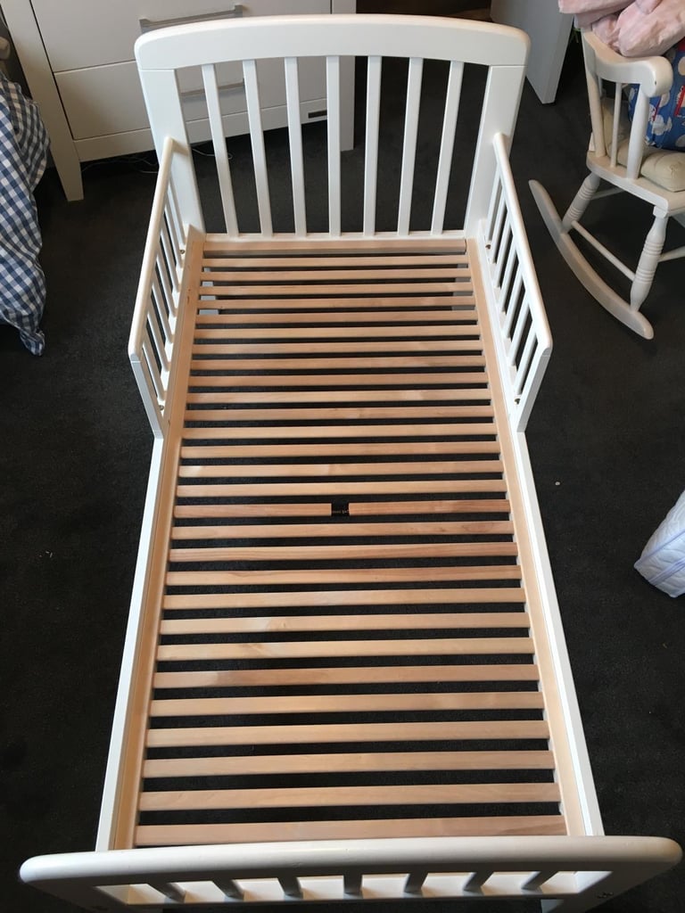 *REDUCED* Mamas and Papas Children’s Bedroom Furniture