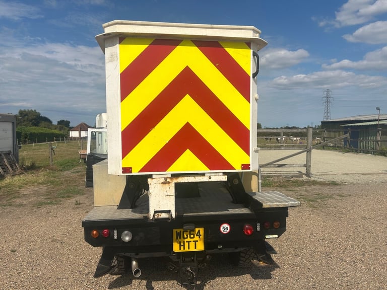 2014 Land Rover Defender Hi Capacity PickUp TDCi [2.2] cherry picker PICK UP Diesel Manual