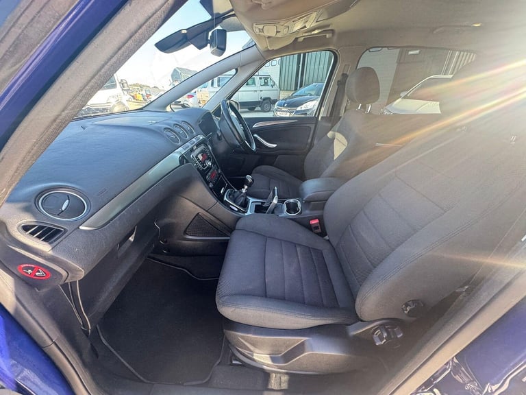 2013 Ford S-Max 1.6 TDCi Titanium Euro 5 (s/s) 5dr MPV Diesel Manual