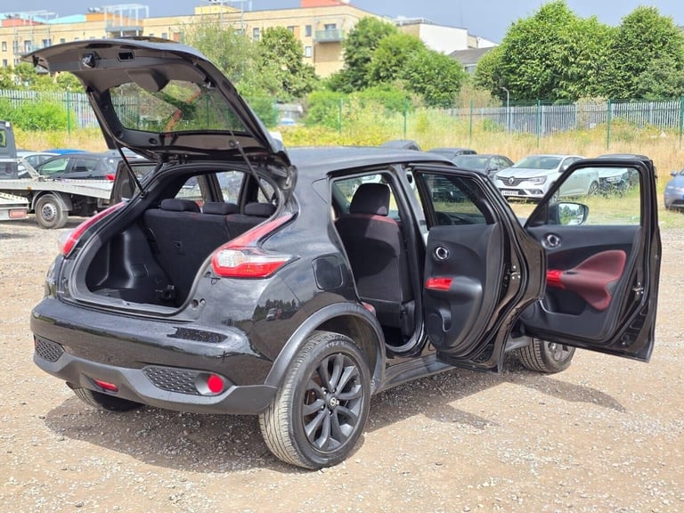 2014 Nissan Juke 1.6 Acenta Premium SUV 5dr Petrol XTRON Euro 5 (117 ps) SUV Petrol Automatic