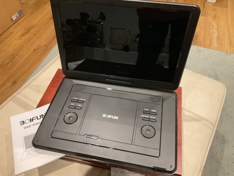 BOIFUN portable DVD player