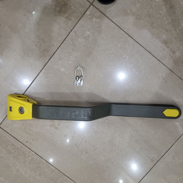 Stoplock- car anti-theft steering wheel lock