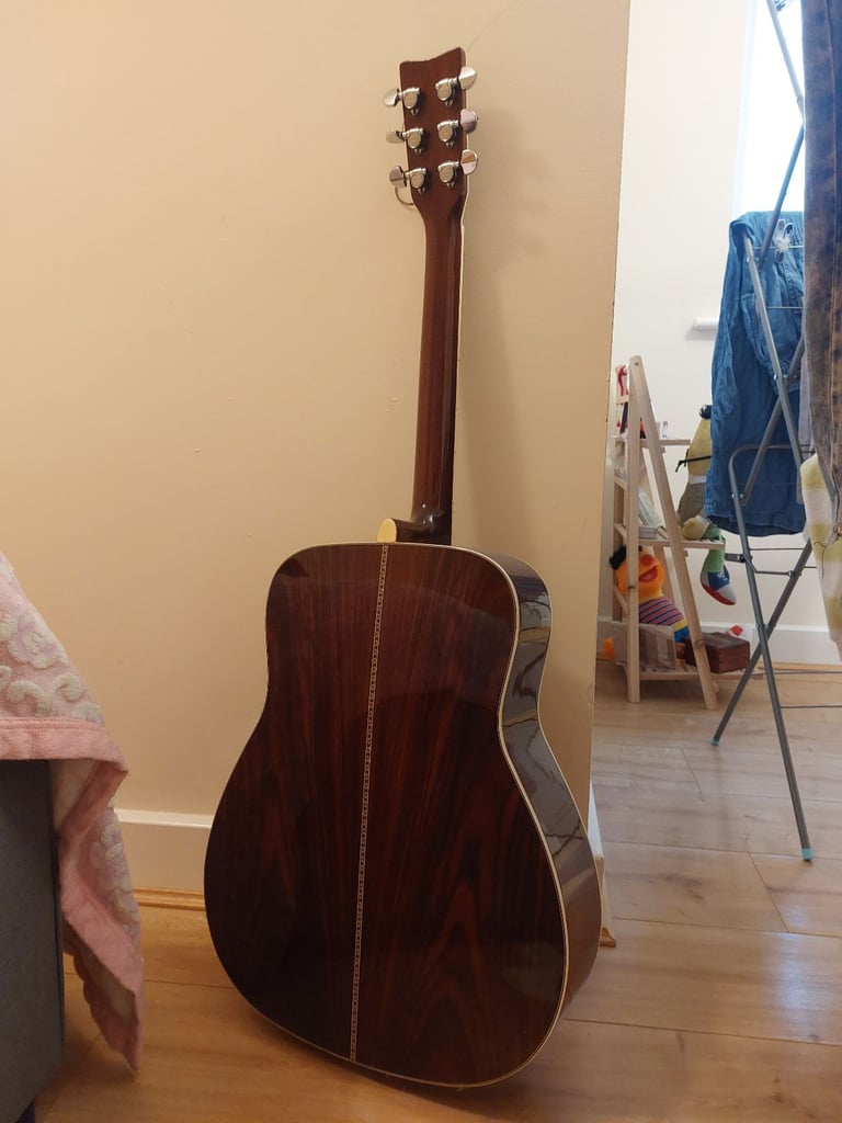 1978-1981 Yamaha FG-345