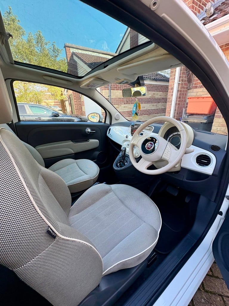 Fiat, 500, Hatchback, 2011, Semi-Auto, 875 (cc), 3 doors