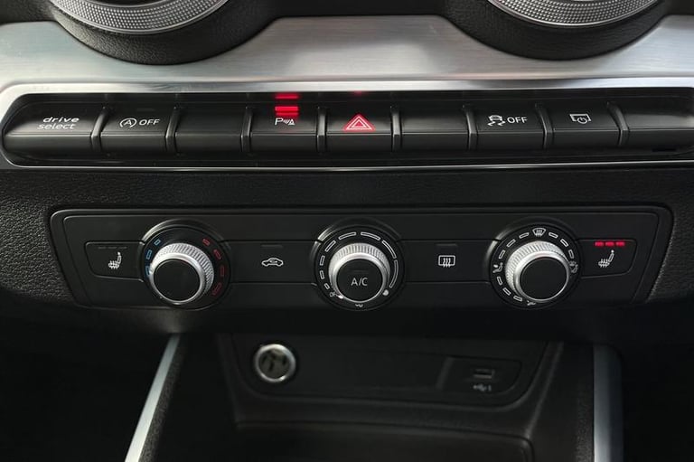 2022 Audi Q2 1.5 TFSI CoD 35 S line SUV 5dr [AUTO] POWER TAILGATE, SONOS AUDIO SYSTEM, D SUV Petr...