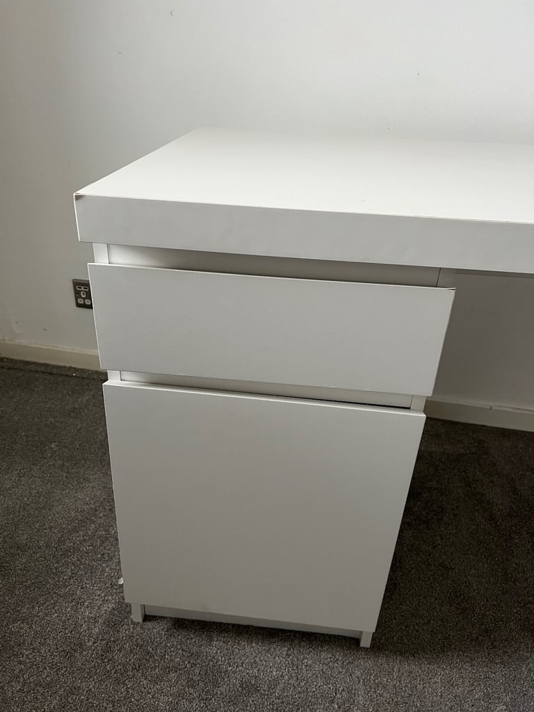 IKEA white malm desk 