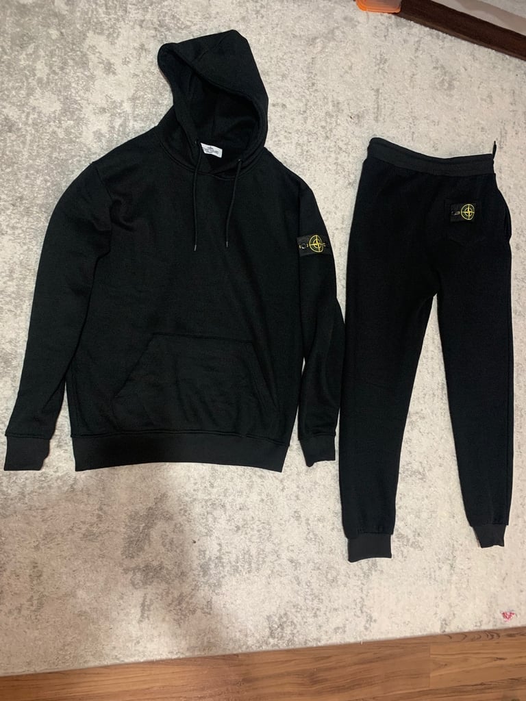 Large stone island tracksuit 